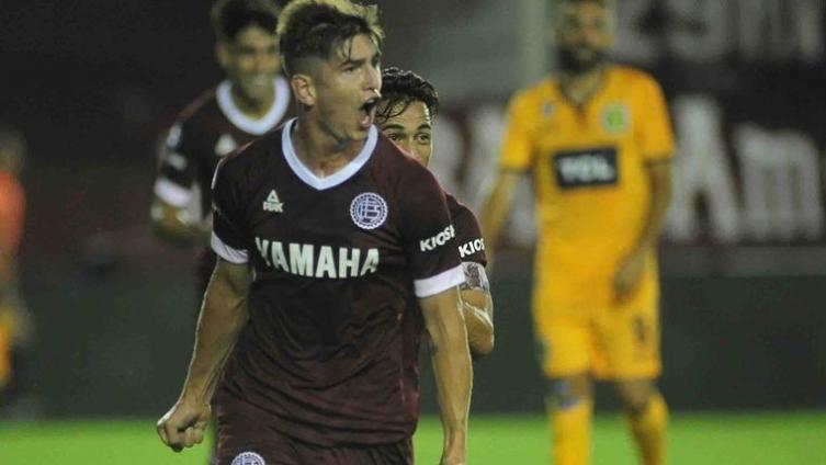Central no pudo con Lanús y cayó 2-0 en La Fortaleza
