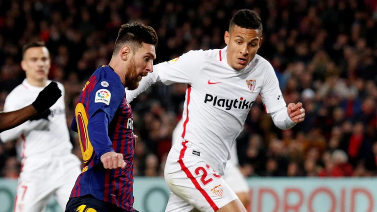 Messi tuvo un partido perfecto y le dio el triunfo al Barcelona en su visita al Sevilla