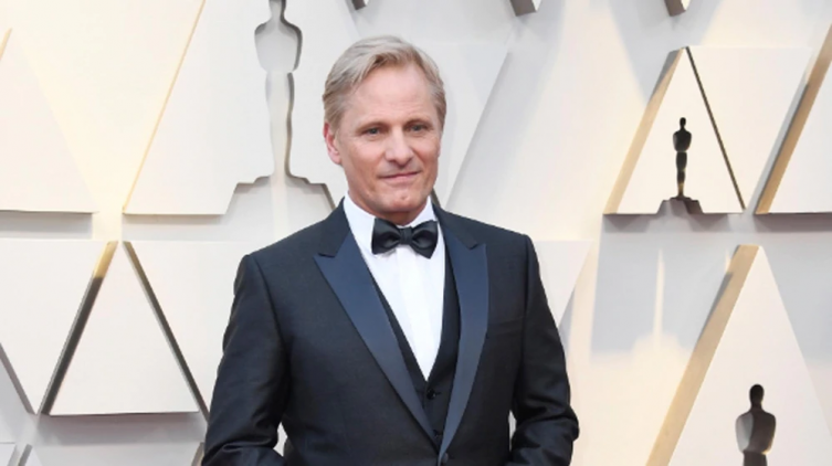 Viggo Mortensen y su fanatismo por San Lorenzo en la alfombra roja