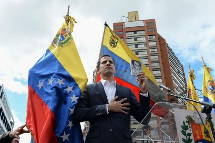 Guaidó busca el respaldo diplomático del Grupo de Lima