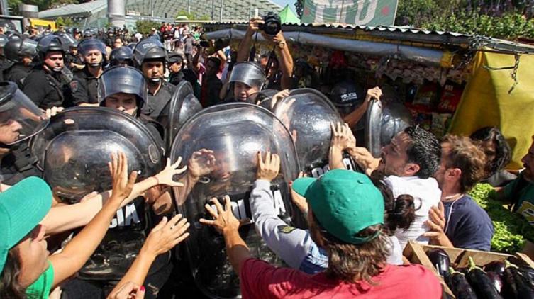 Luego de la represión realizarán un nuevo 