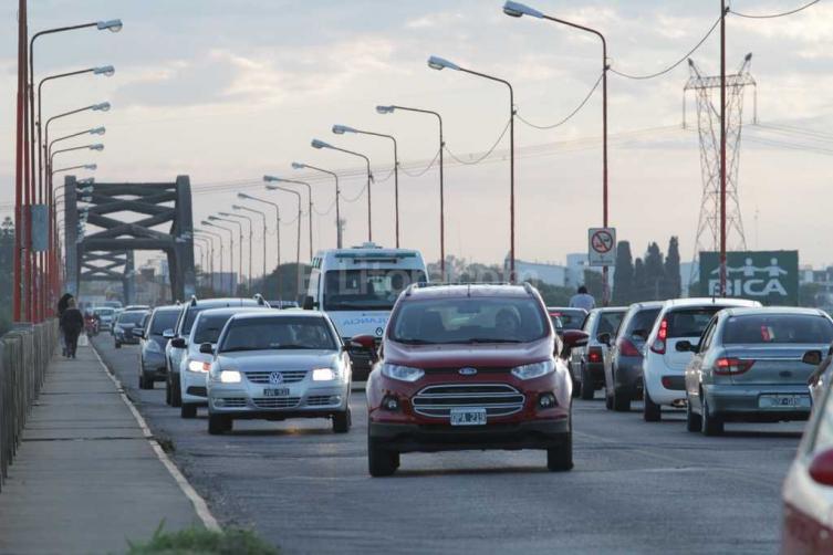 Puente Carretero: Un joven falleció en un accidente 