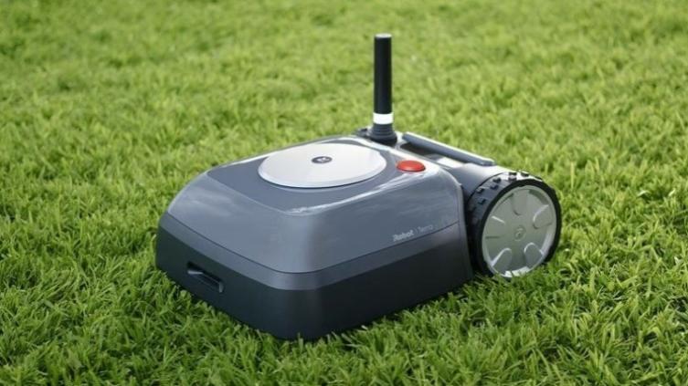 Con este robot no habrá más necesidad de ir a cortar el césped