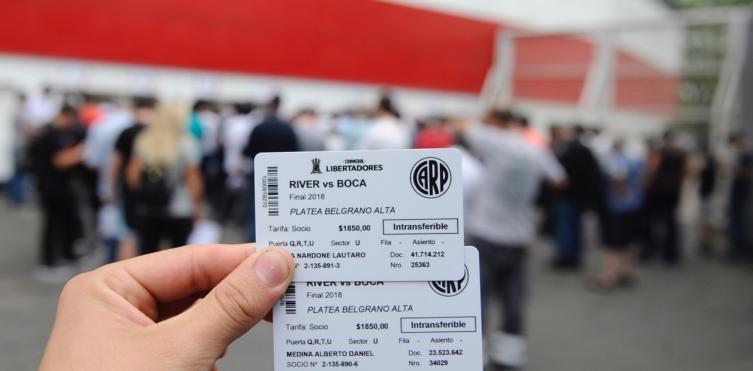 Escándalo en River: el fiscal de la causa de la reventa dijo que “los dirigentes financiaron a la barra”