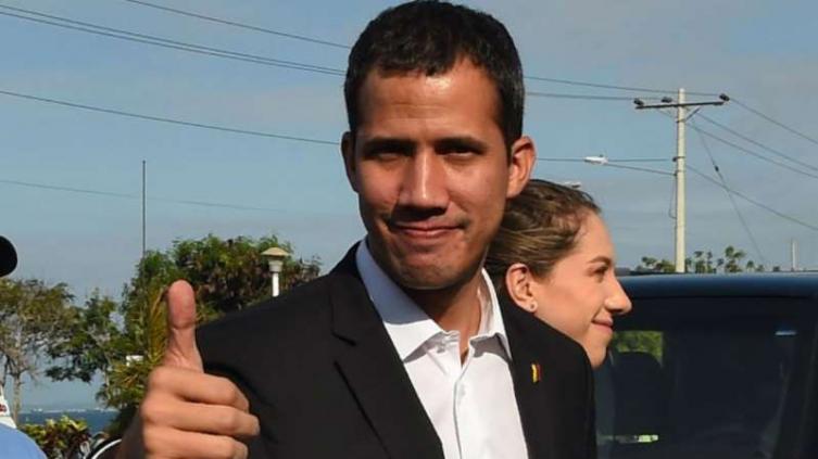 Juan Guaidó sumó apoyo de estatales y convocó a un paro