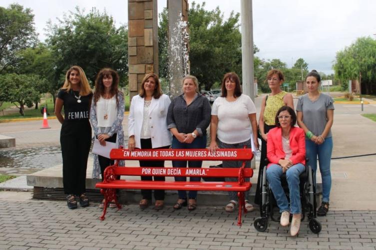 La UNL realizó acciones por el Día de la Mujer Trabajadora