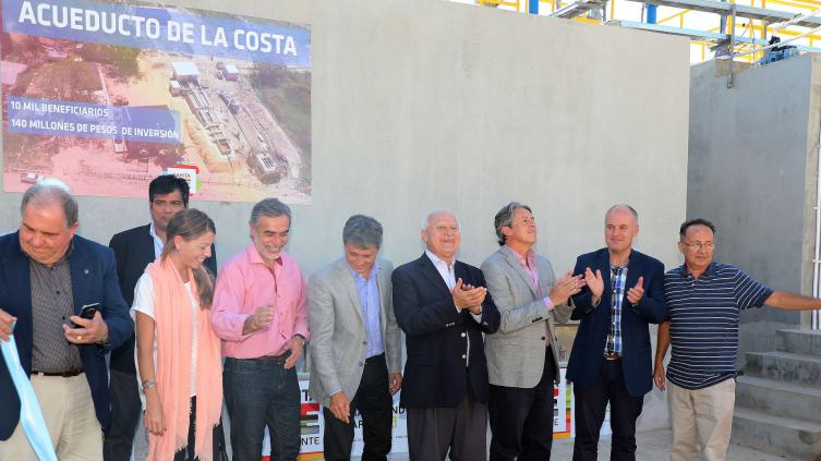 Lifschitz inauguró el Acueducto de La Costa 