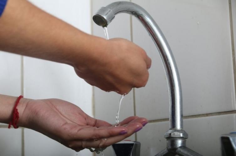 Baja presión de agua en el Noroeste de la ciudad