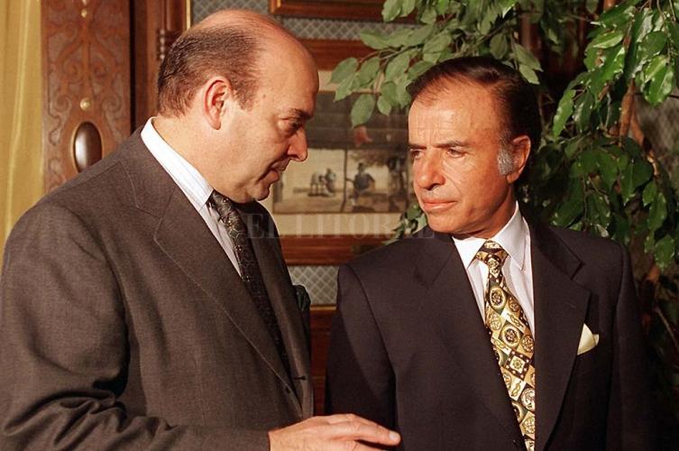 Condenaron a Menem y Cavallo por la venta del predio de la Rural