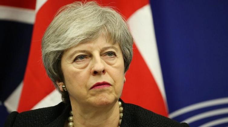 Theresa May ofreció renunciar si el Parlamento le aprueba su acuerdo por el Brexit