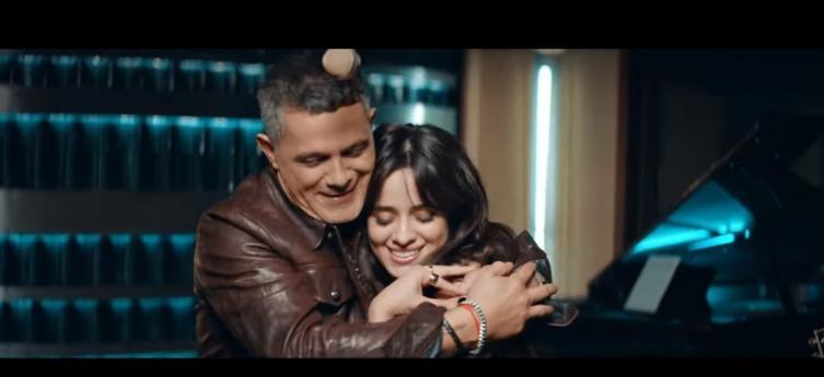 Alejandro Sanz y Camila Cabello: así es el videoclip del español y la cubana