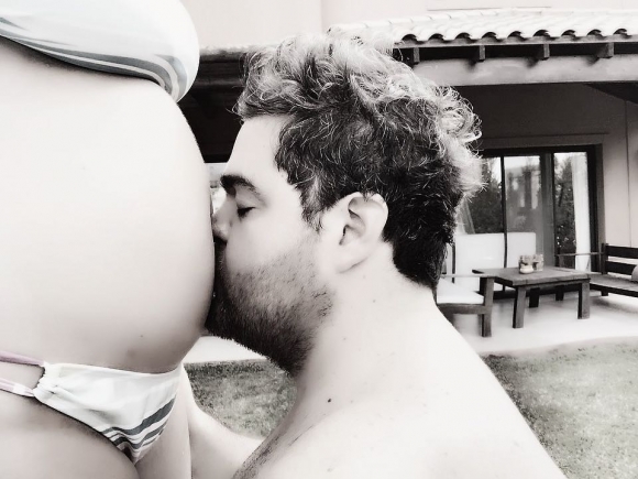 Darío Barassi contó que va a ser papá con una foto y mensaje muy tierno