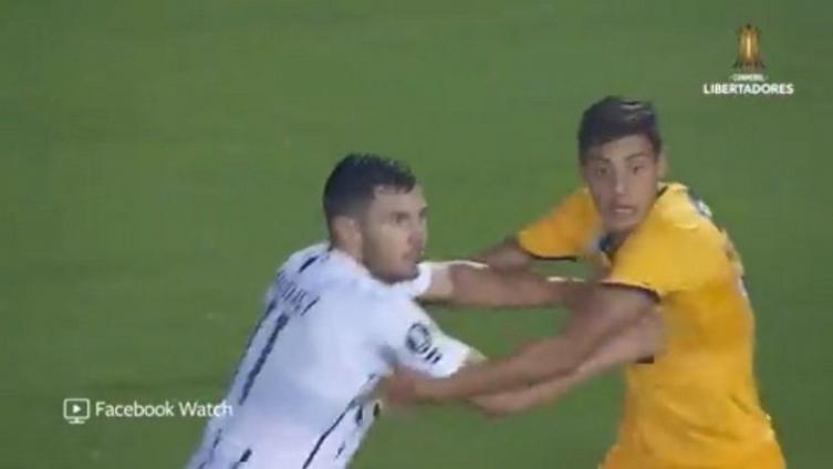 Fútbol para pocos: la aventura de ver el partido de Rosario Central por Facebook