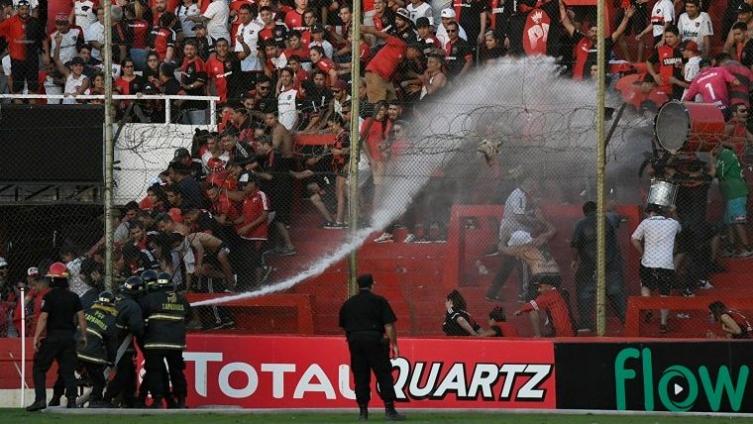 Newell ´s deberá pagar alrededor de un millón de pesos por los disturbios ante Villa Mitre