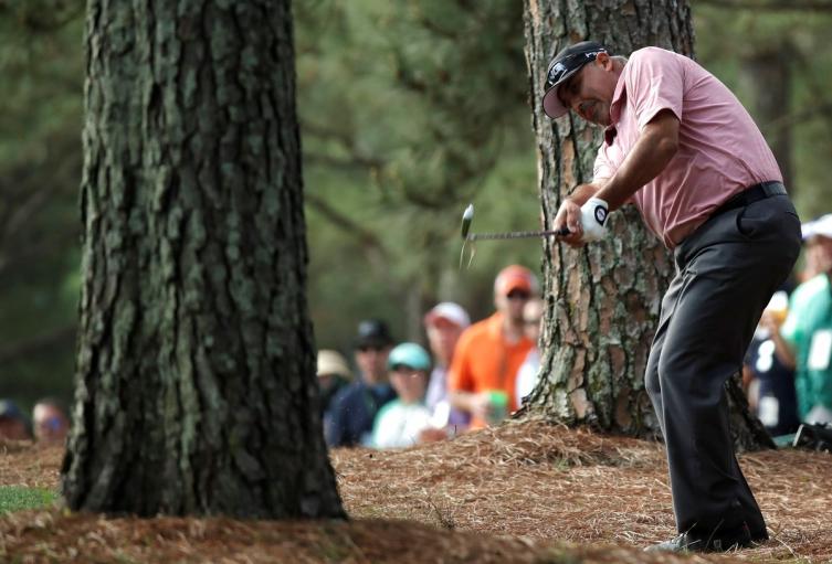 Masters de Augusta: Tiger Woods pelea en lo más alto y Ángel Cabrera patinó feo y está último