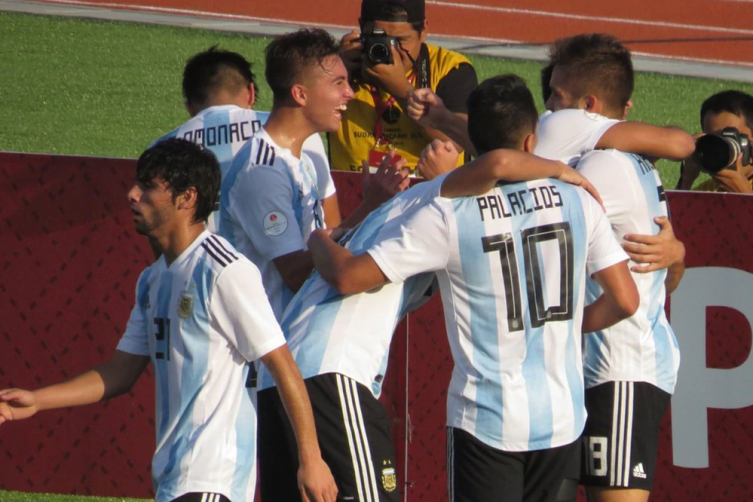 La Selección Sub 17 goleó a Paraguay por 3 a 0 y logró la clasificación al Mundial