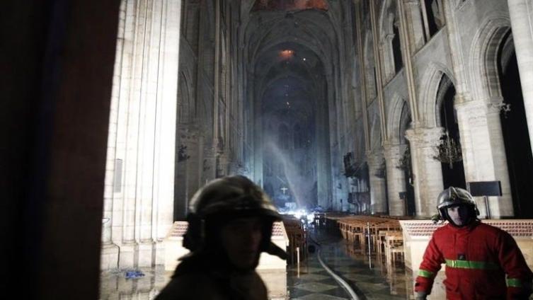 El incendio en Notre Dame provocó 