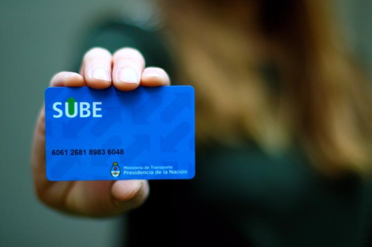 El lunes 29 y el martes 30 no habrá carga de SUBE ni celulares
