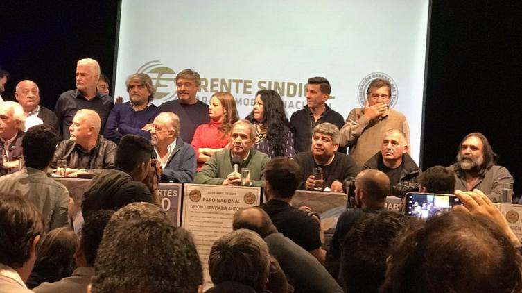 Sindicatos ratificaron el paro general y anunciaron una marcha