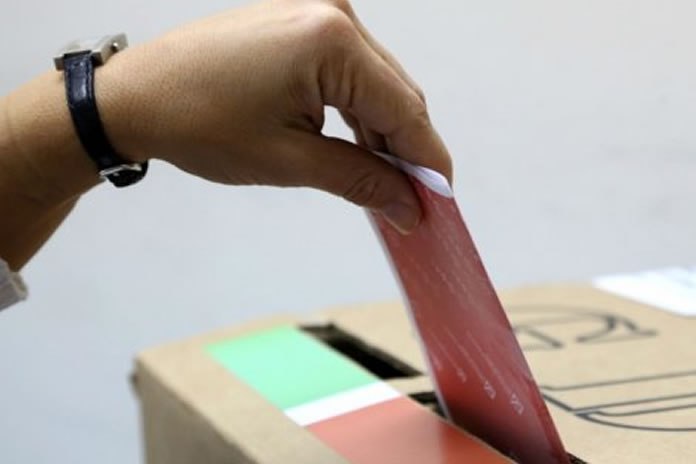 Hacia las 16 horas votó el 63% del padrón electoral