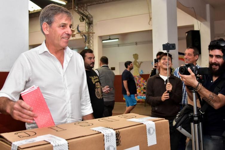 El candidato a intendente Emilio Jatón, el más votado 