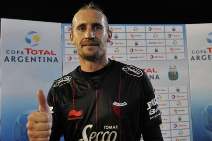 Adrián Bastía finalizó su vinculo con Colón