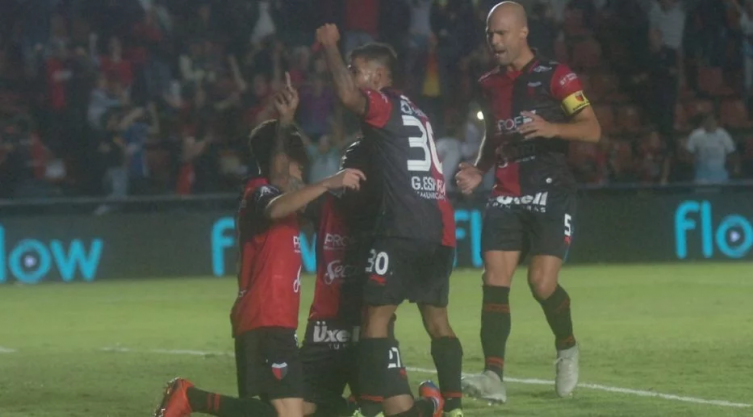 Uno de los referentes se va de Colón 