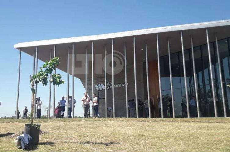 Alumnos de escuelas prometerán lealtad a la Constitución