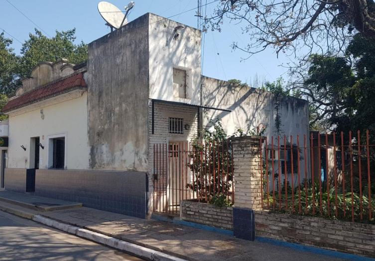 Continúa el paro de empleados municipales 