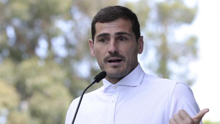 Iker Casillas fue dado de alta