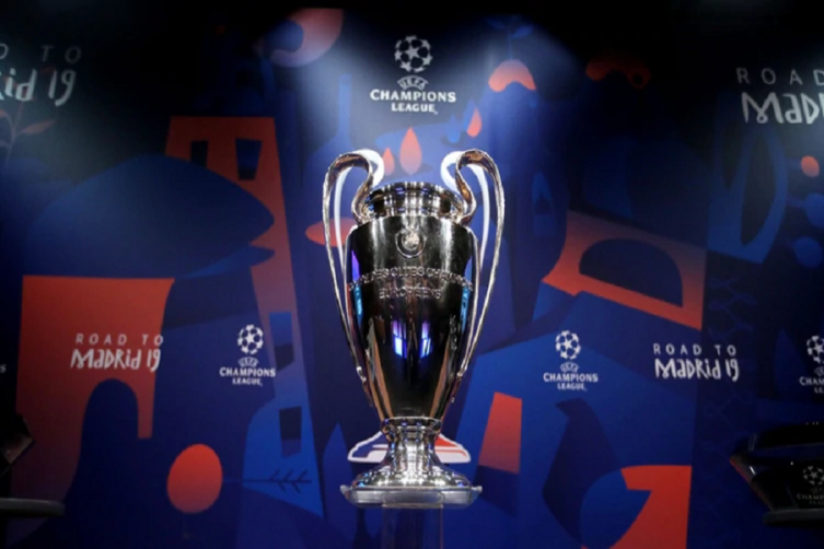 La UEFA planea modificar el formato de la Champions League