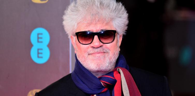 Almodóvar reveló que siendo un niño intentaron abusar de él en un colegio de curas