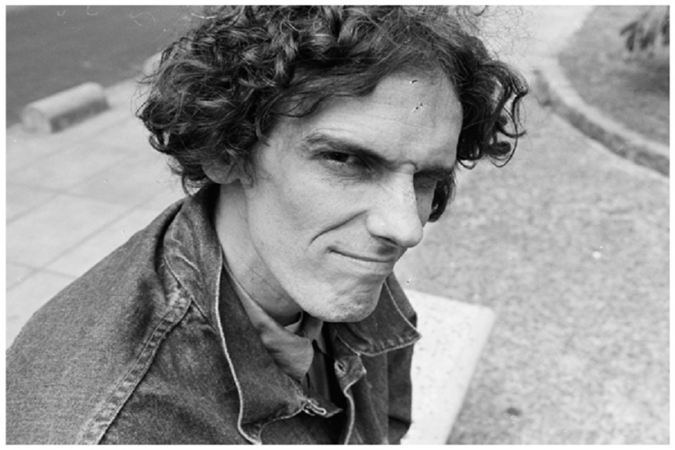La biografía de Spinetta estará en National Geographic