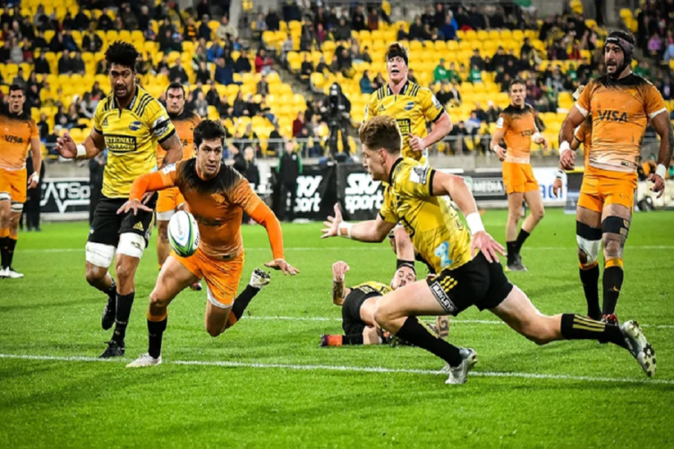 Histórico triunfo de Jaguares ante Hurricanes 28 - 20