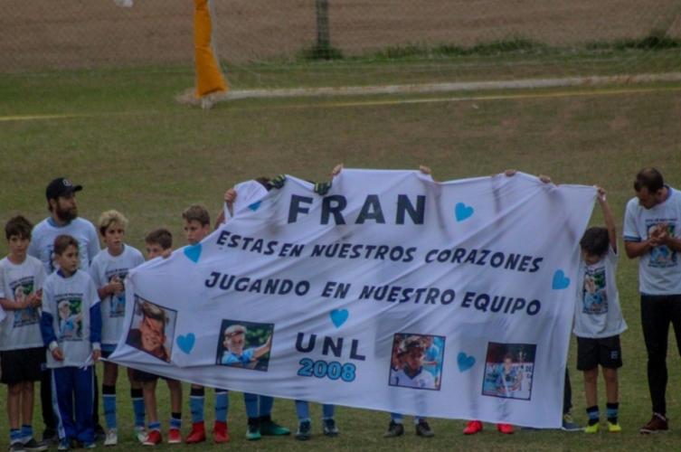 Francisco fue homenajeado por sus compañeros