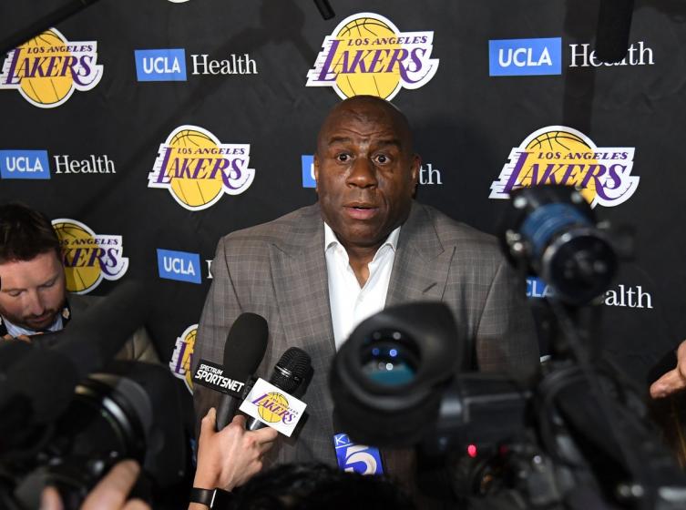 Magic Johnson  habló de “traición” en su salida de Los Angeles Lakers