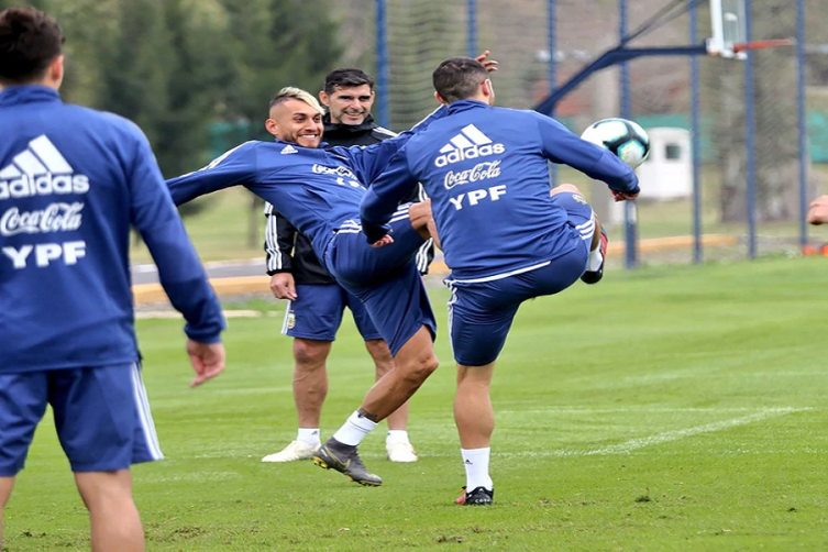 La Selección comenzó su preparación para la Copa América en Ezeiza