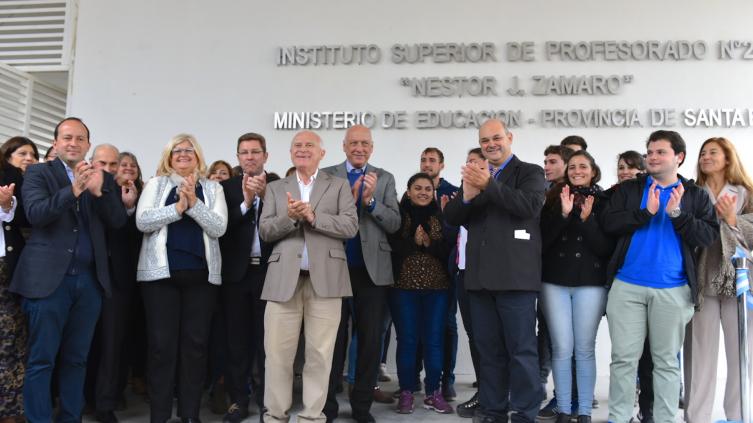 Lifschitz inauguró el edificio del Instituto Superior del Profesorado  