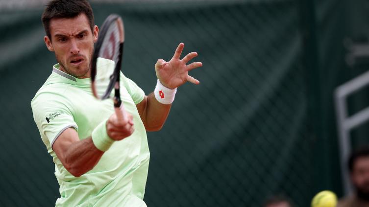 Leonardo Mayer ganó, llegó a los octavos de Roland Garros 