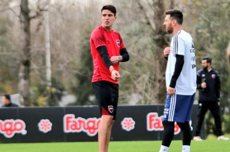 Messi marcó dos goles en un amistoso contra Newell's