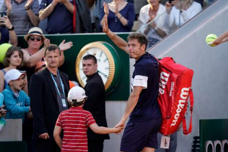 Video emotivo del abrazo del hijo de Nicolás Mahut en su despedida del tenis