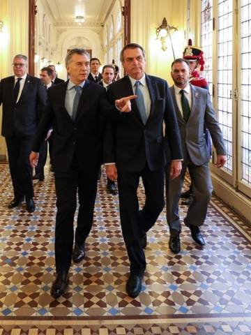Argentina y Brasil piensan en una moneda común para el 2020