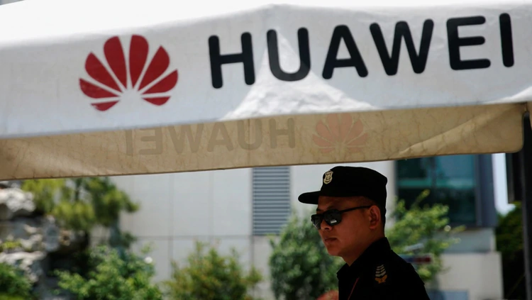 China amenazó a los gigantes tecnológicos tras el veto de EEUU a Huawei