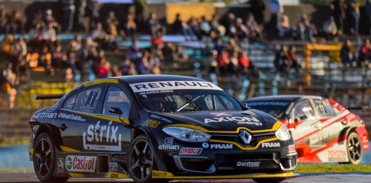 Super TC2000: la alegría de Renault con Ardusso ganador en Rosario