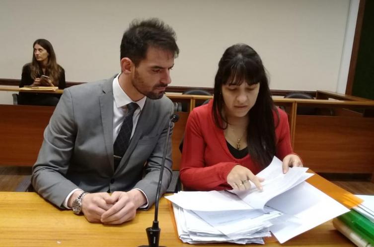 Más de 17 años de cárcel por abusar de su hija