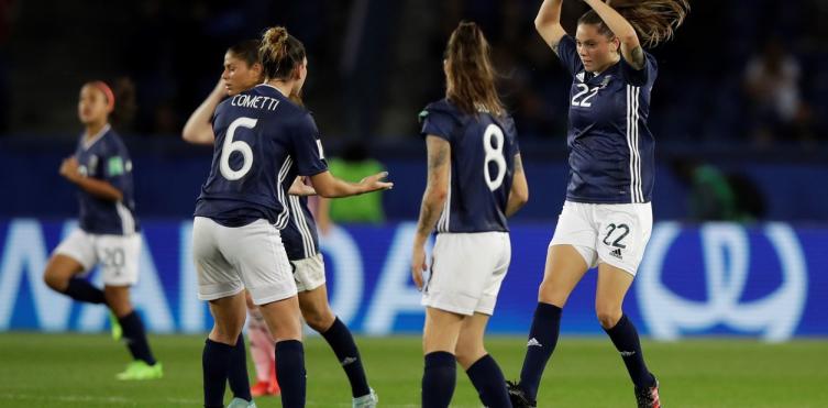 Las jugadoras de la Selección recibieron un reconocimiento de la FIFA
