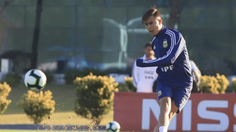 Dybala, la sorpresa en el equipo que probó Scaloni para el duelo decisivo ante Qatar