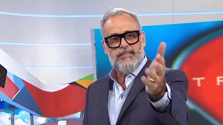 Jorge Rial angustiado por un compañero de Intrusos que tuvo un ACV