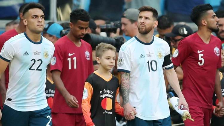 Un niño contó qué hace Lionel Messi cuando suena el himno argentino