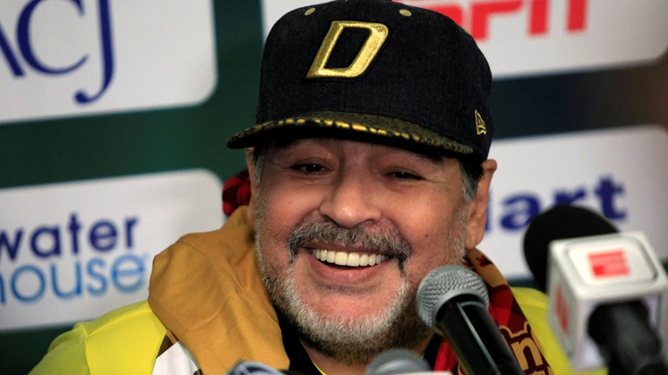 Diego Maradona será otra vez abuelo: será una nena